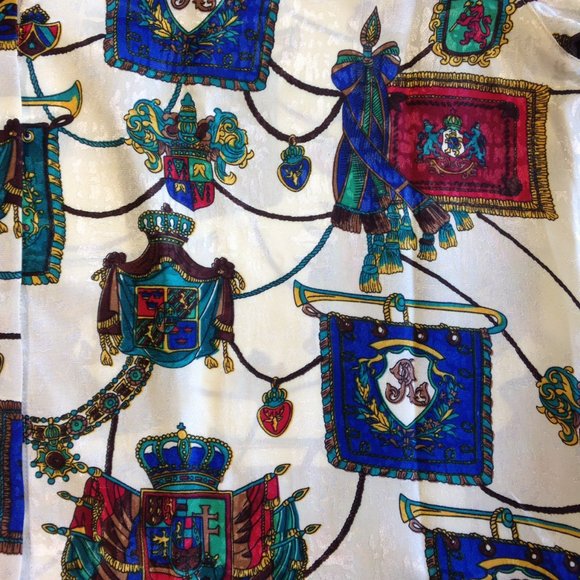 Womens Blouse Shirt La Chine Classic Galinda Wang Heraldic Print Crests size 12 - Picture 2 of 6